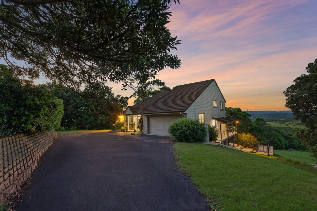 Sold - 2 Lascott Drive - New Property in McLeans Ridges - Real Estate by Bill Johnston