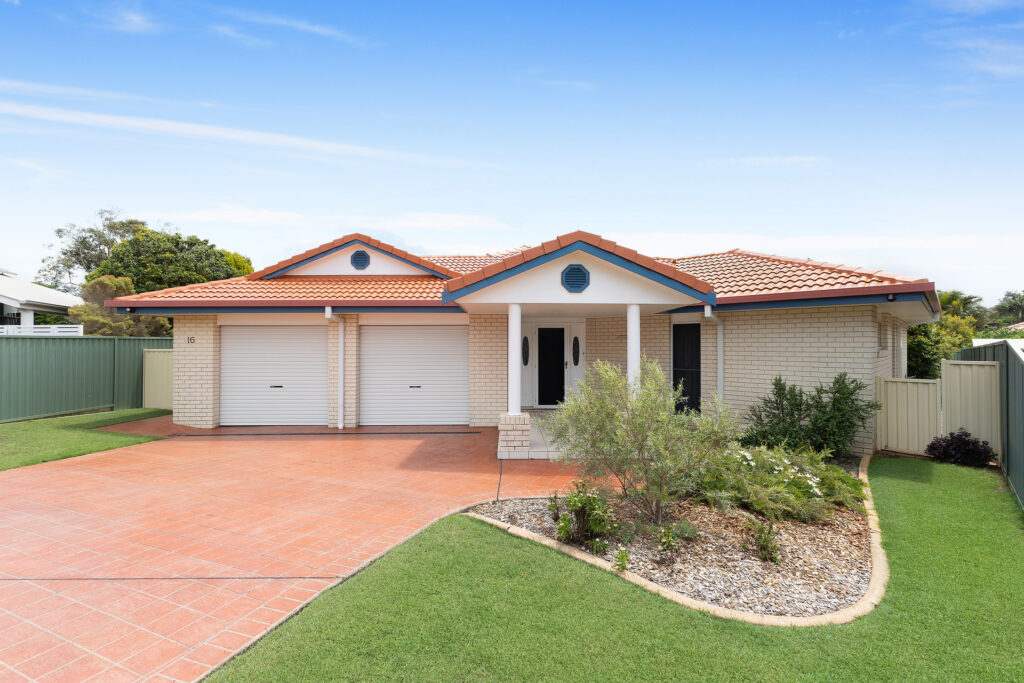 Sold - 16 Shearwater Close - New Property in East Ballina - Real Estate by Glenn Mills Sarah Sommerfeld