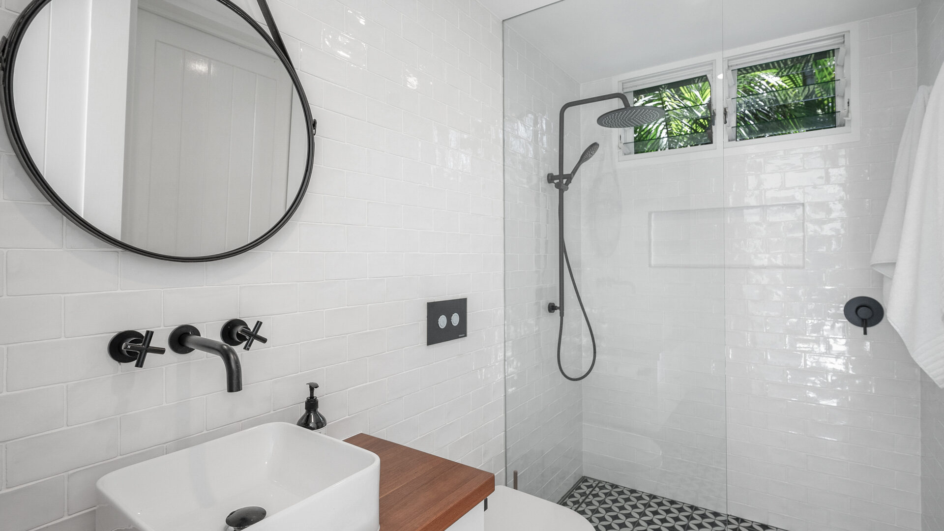 Sold - 60 Kingsley Street - New Property in Byron Bay - Real Estate by Nick Dunn