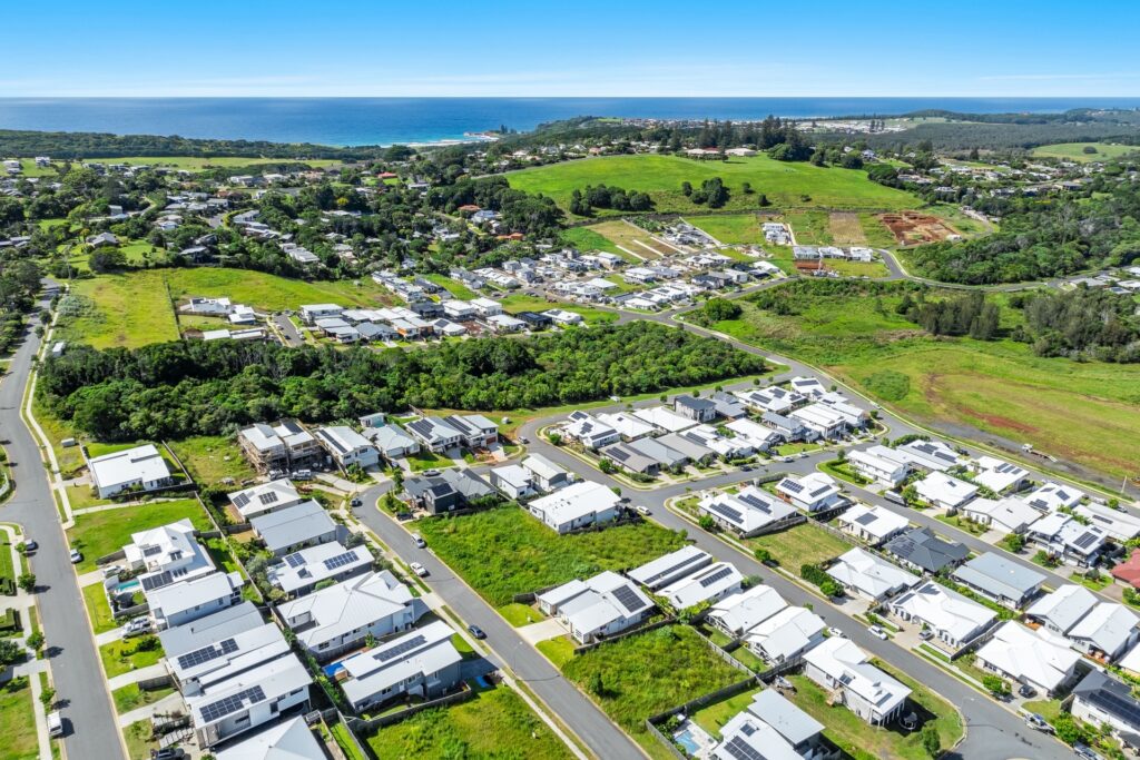 Sold - 1/10 Sandbreak Crescent - New Property in Lennox Head - Real Estate by Jason Crethar