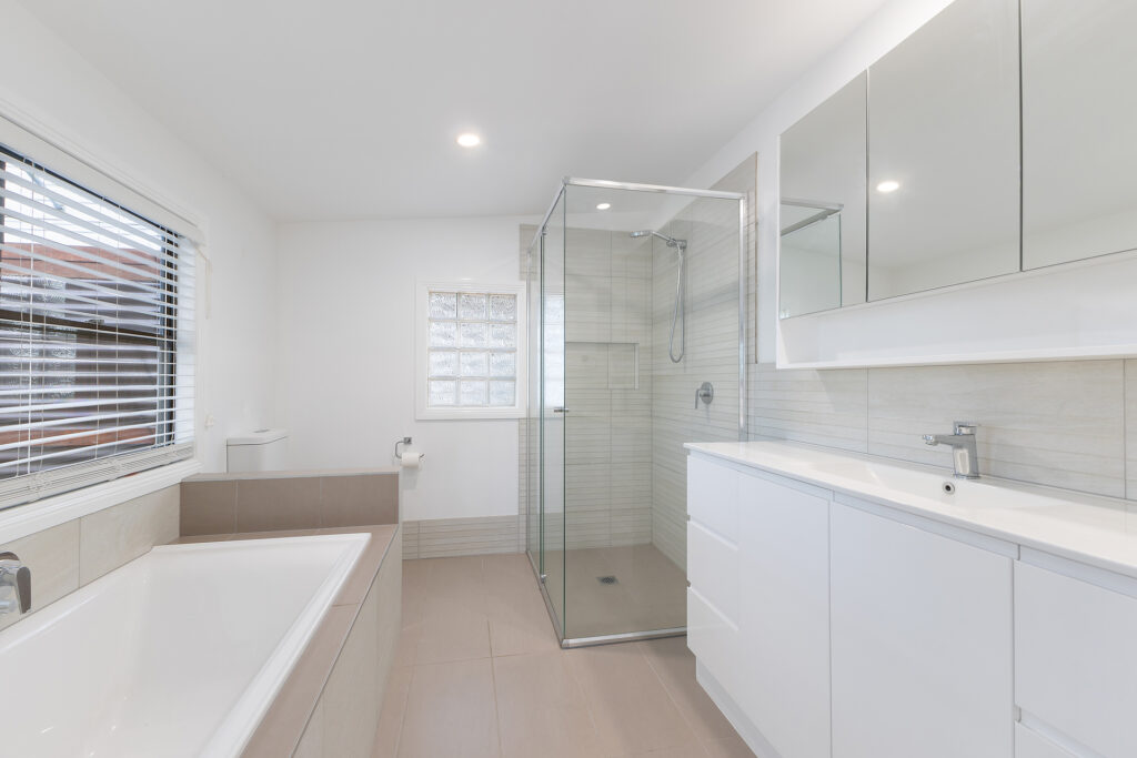 Sold - 40 Little Pitt Street - New Property in Broadwater - Real Estate by Adam & Maxine Gaiter