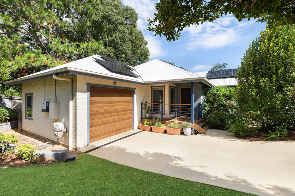 Sold - 17 Queens Park Court - New Property in Wollongbar - Real Estate by Bill Johnston