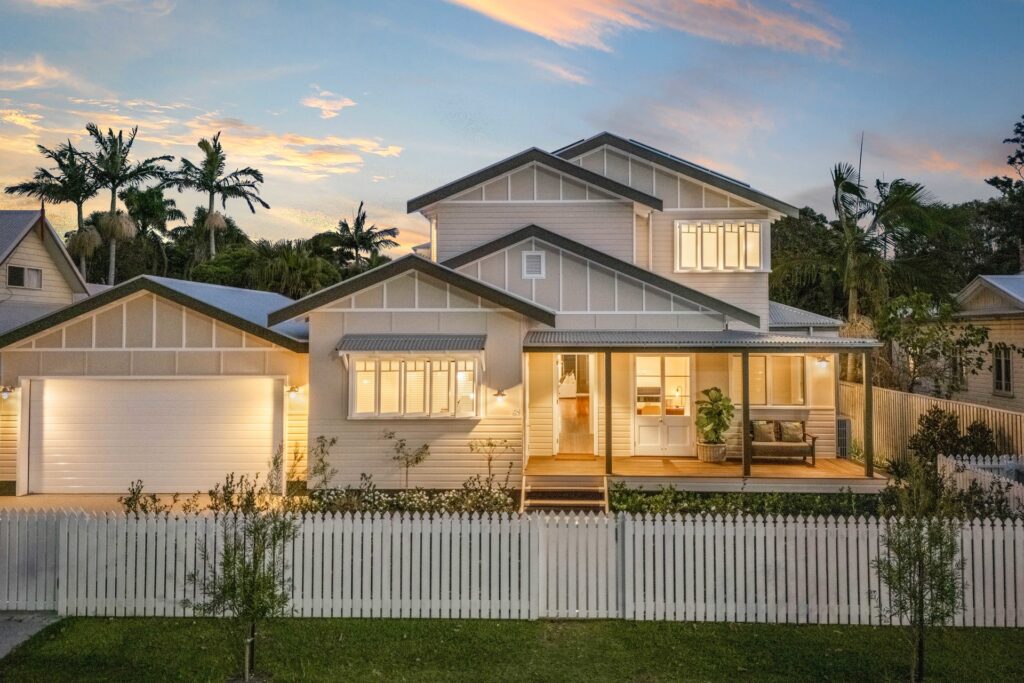 Sold - 28 Carlyle Street - New Property in Byron Bay - Real Estate by Nick Dunn