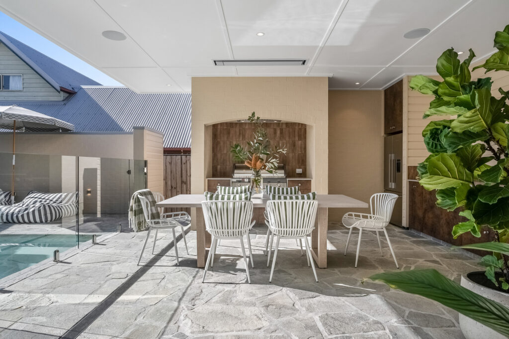 Sold - 28 Carlyle Street - New Property in Byron Bay - Real Estate by Nick Dunn