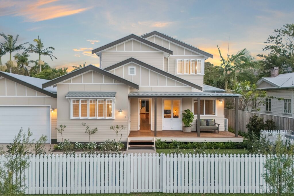 Sold - 28 Carlyle Street - New Property in Byron Bay - Real Estate by Nick Dunn