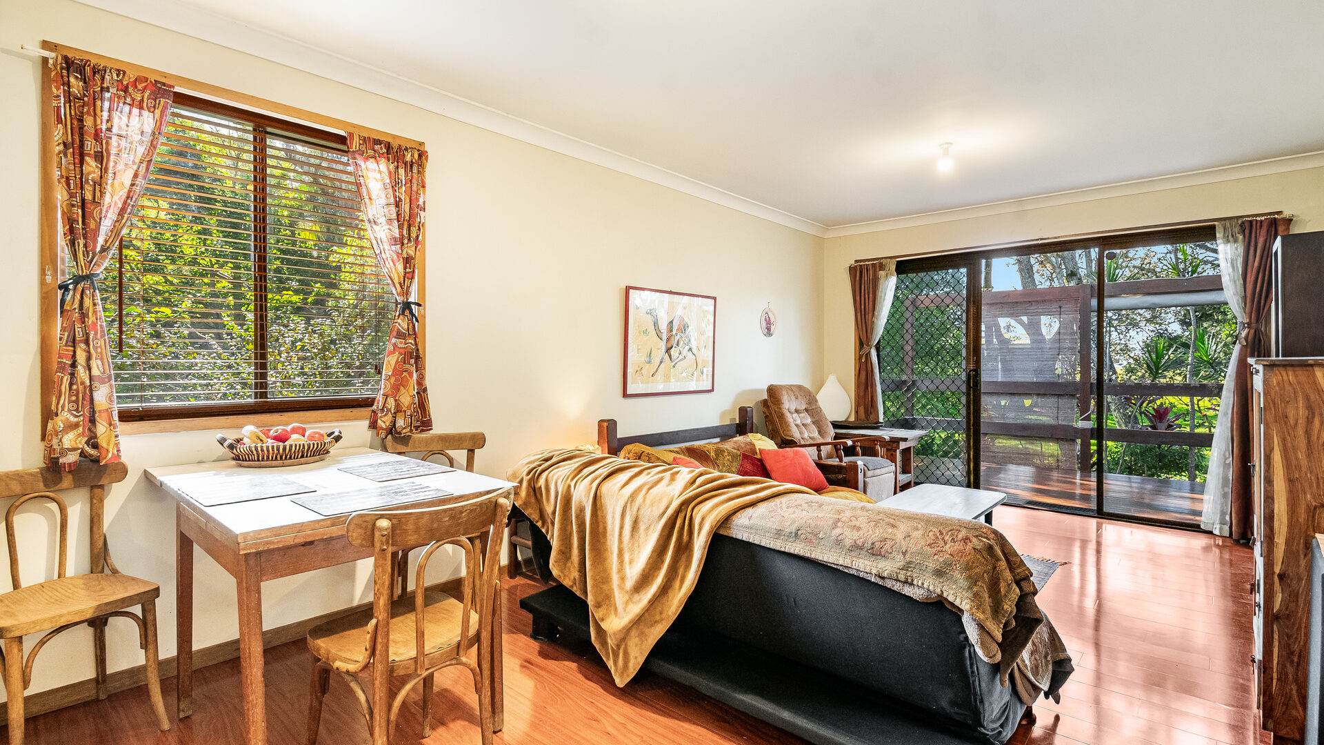 lennox head