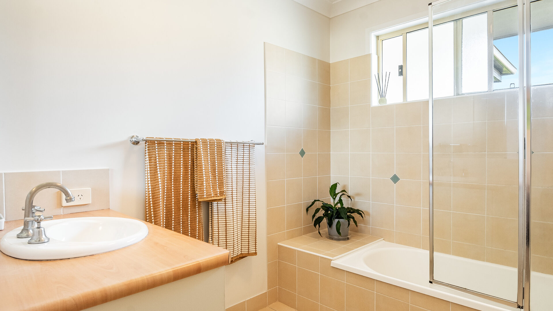 Sold - 2/1 Claremont Place - New Property in Lennox Head - Real Estate by Mal Hamblin