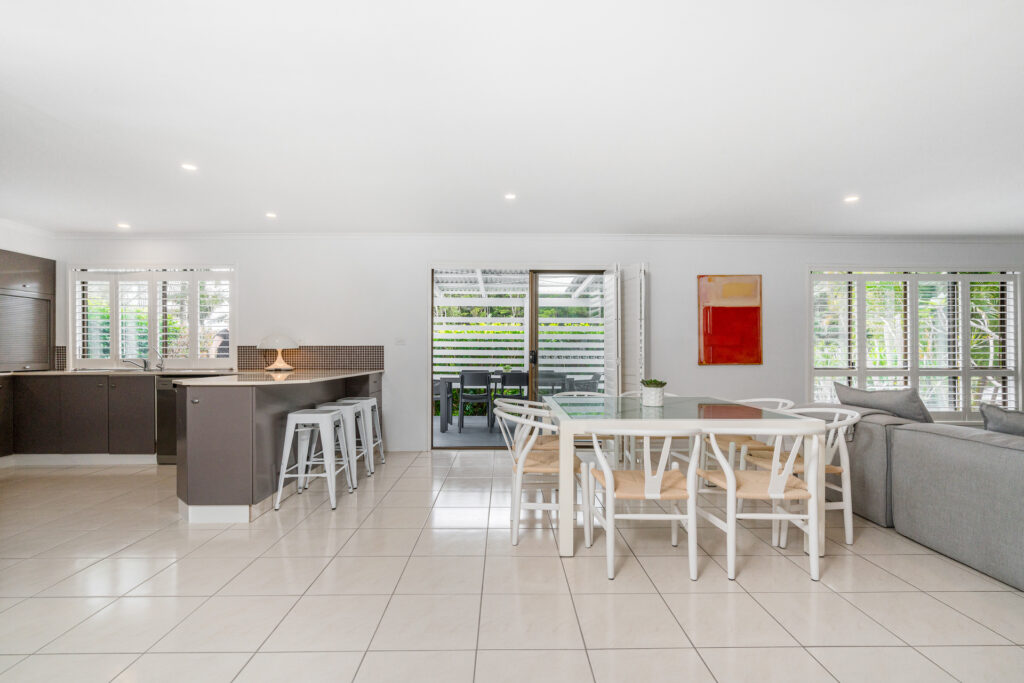 Sold - 31 Bottlebrush Crescent - New Property in Suffolk Park - Real Estate by Ian Daniels