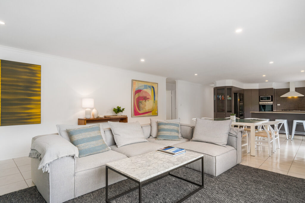 Sold - 31 Bottlebrush Crescent - New Property in Suffolk Park - Real Estate by Ian Daniels