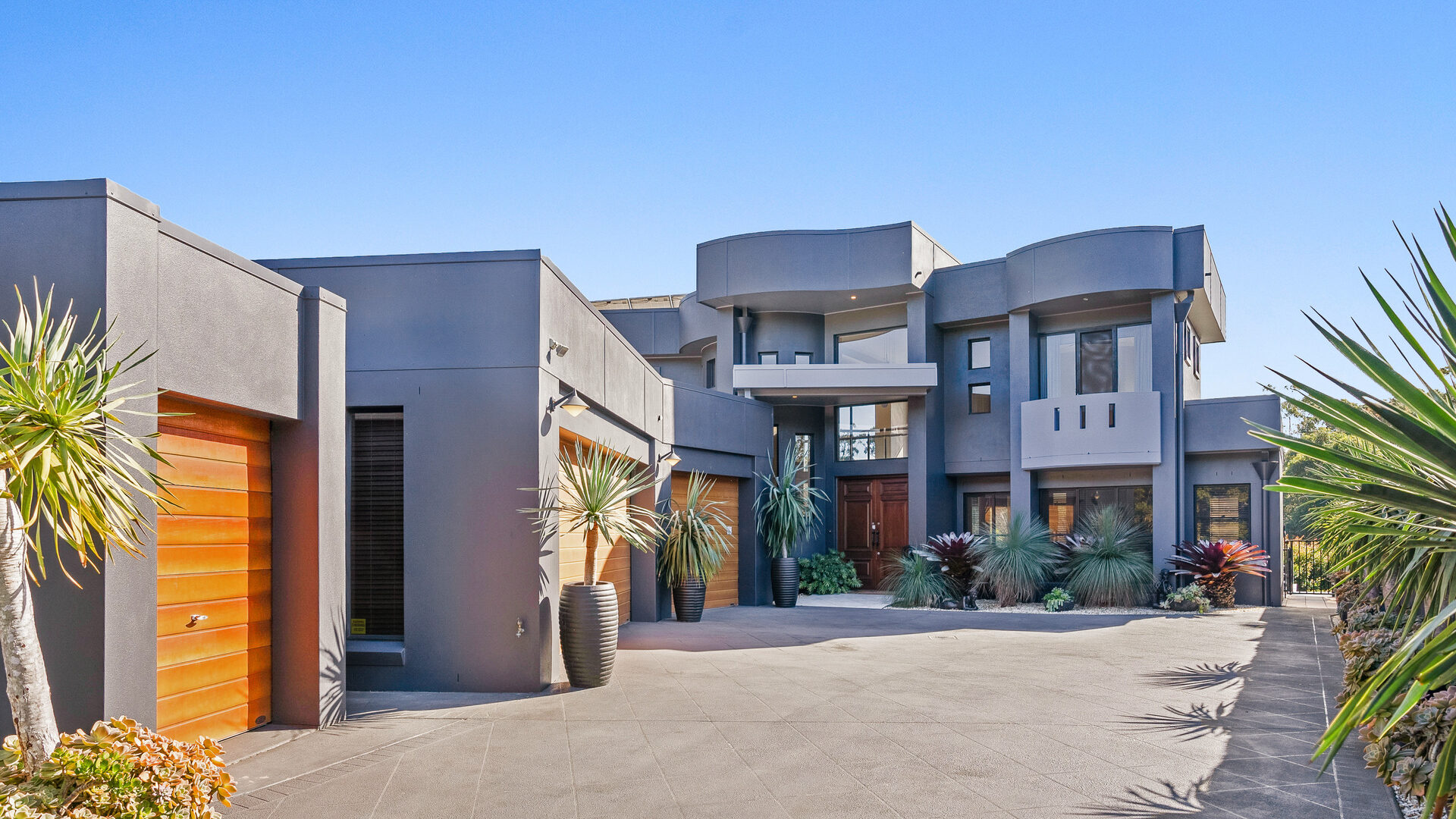 Sold - 3 Hoop Pine Lane - New Property in Suffolk Park - Real Estate by Nick Dunn