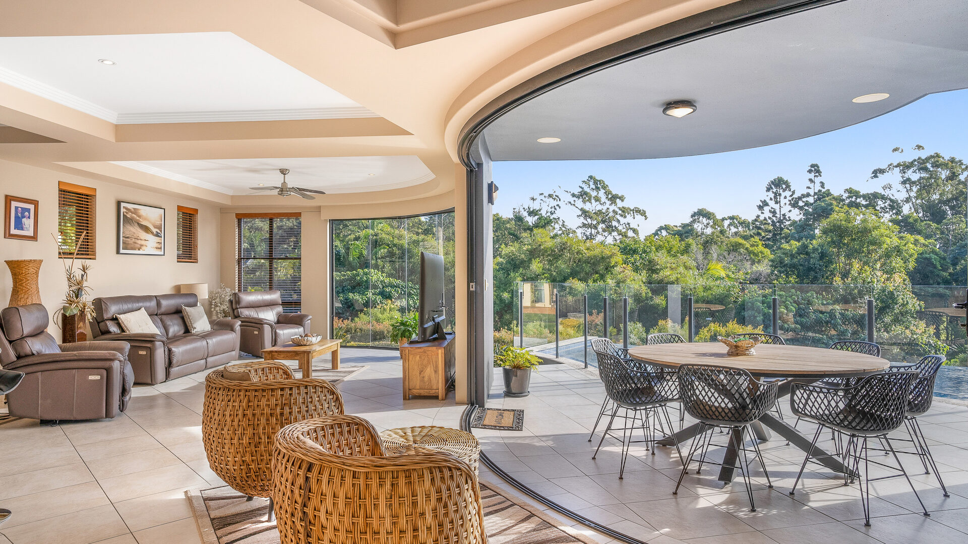 Sold - 3 Hoop Pine Lane - New Property in Suffolk Park - Real Estate by Nick Dunn