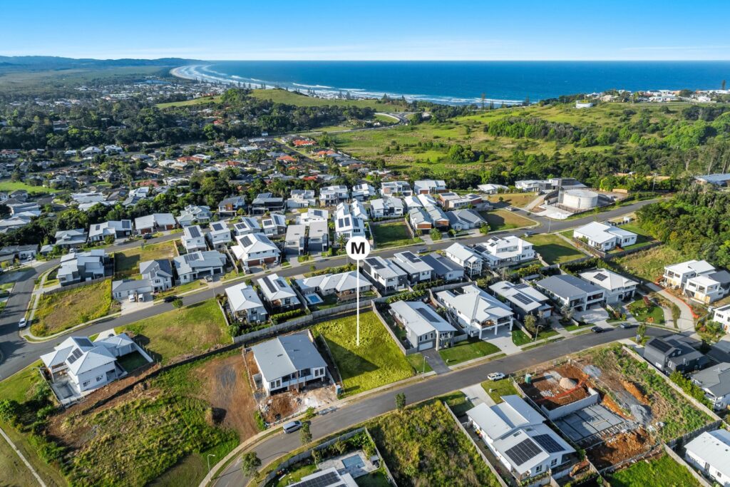 Sold - 13 Sandbreak Crescent - New Property in Lennox Head - Real Estate by Jason Crethar