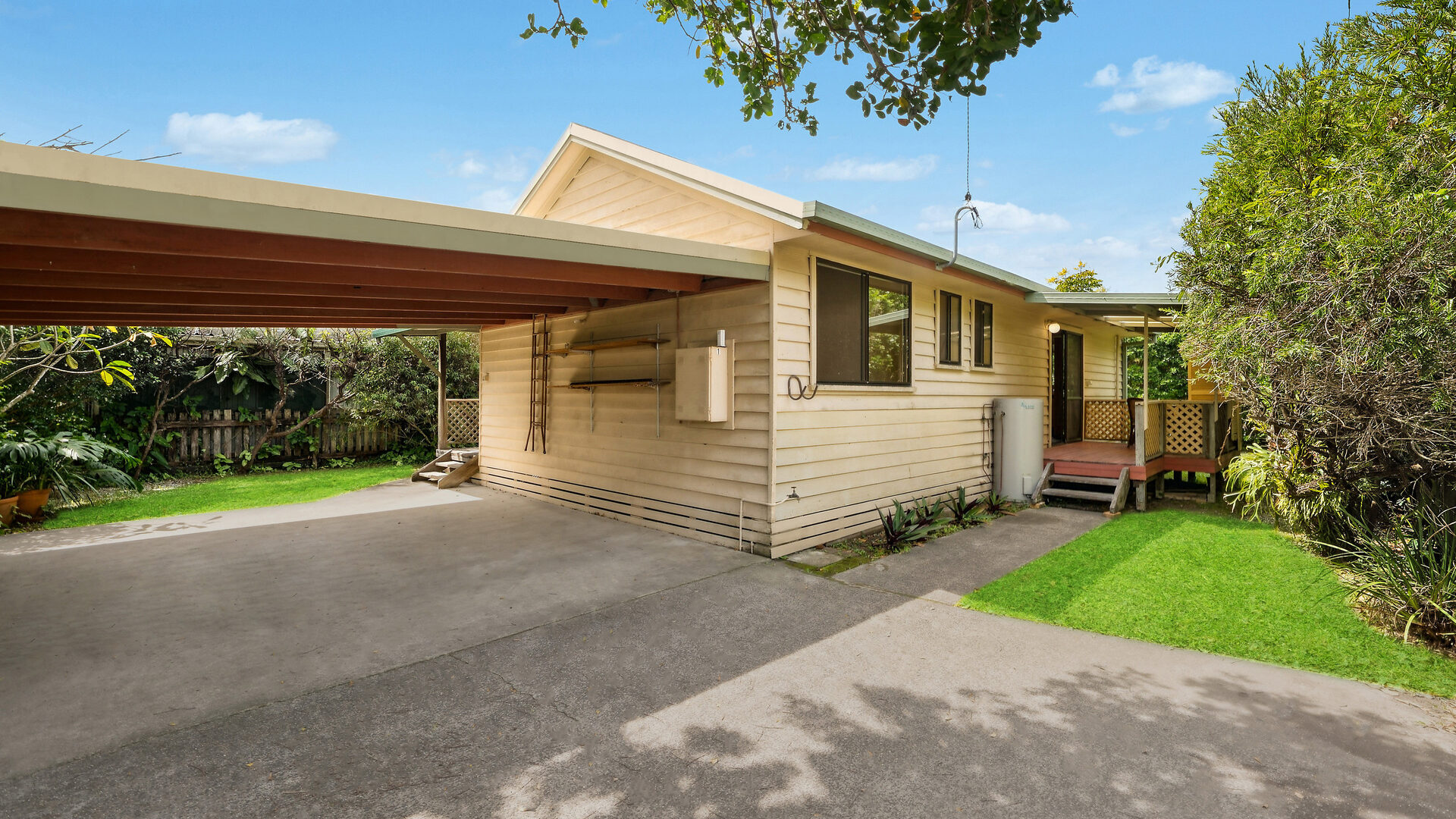 Sold - 1 Little Burns Street - New Property in Byron Bay - Real Estate by Ian Daniels