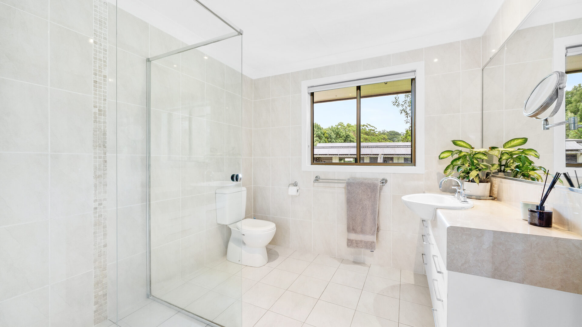 Sold - 1035a Hinterland Way - New Property in Bangalow - Real Estate by Tezu Harrison