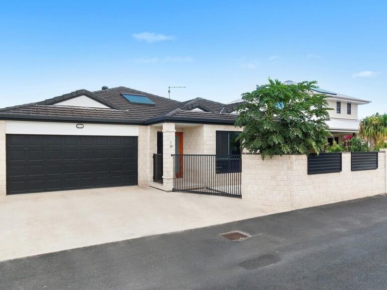 Sold - 2/33 Fox Street - New Property in BALLINA - Real Estate by Adam & Maxine Gaiter