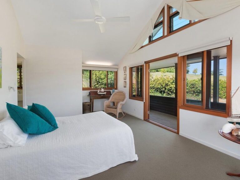 Sold - 27 Phoenix Drive - New Property in TINTENBAR - Real Estate by Glenn Mills Sarah Sommerfeld