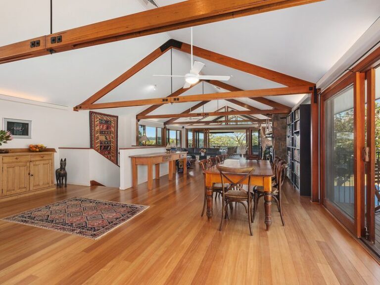 Sold - 27 Phoenix Drive - New Property in TINTENBAR - Real Estate by Glenn Mills Sarah Sommerfeld