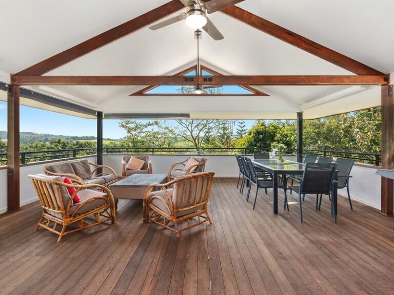 Sold - 27 Phoenix Drive - New Property in TINTENBAR - Real Estate by Glenn Mills Sarah Sommerfeld