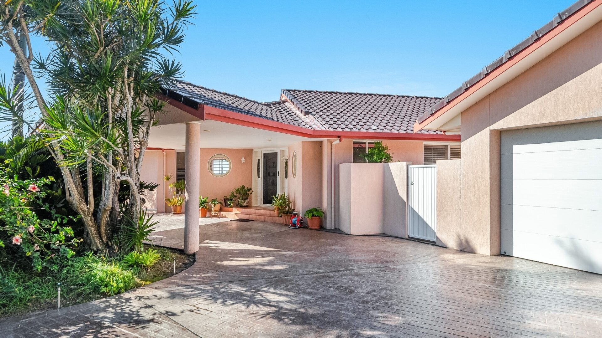 Sold - 31 Pinnacle Row - New Property in Lennox Head - Real Estate by Graham Houston
