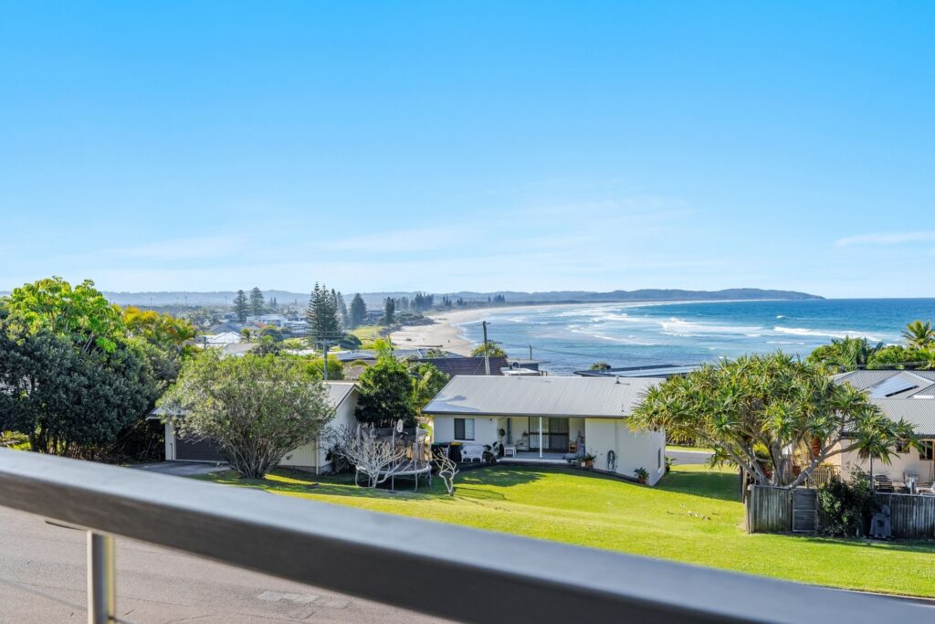 Sold - 2/12 Pinnacle Row - New Property in Lennox Head - Real Estate by Jason Crethar