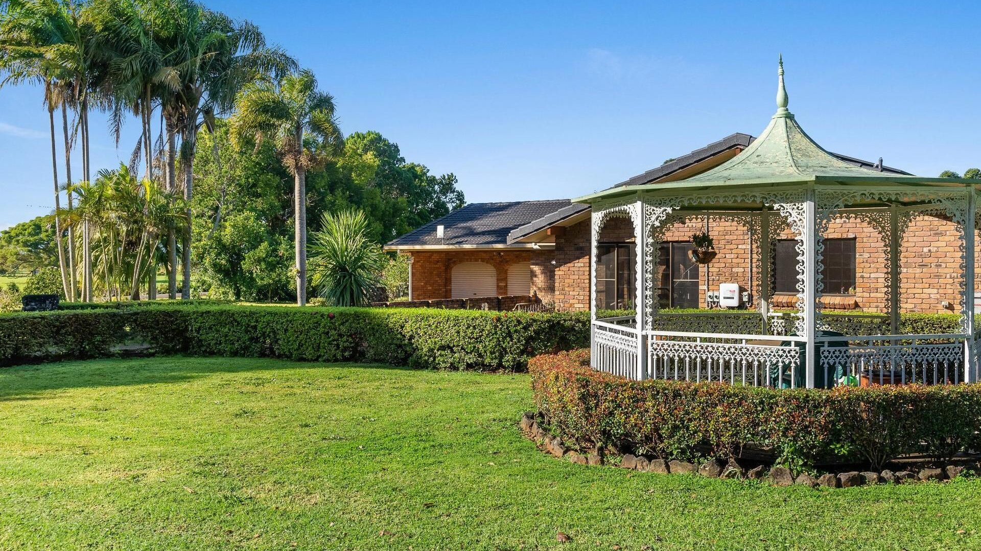 Sold - 609 Fernleigh Road - New Property in Fernleigh - Real Estate by Adriano Talone