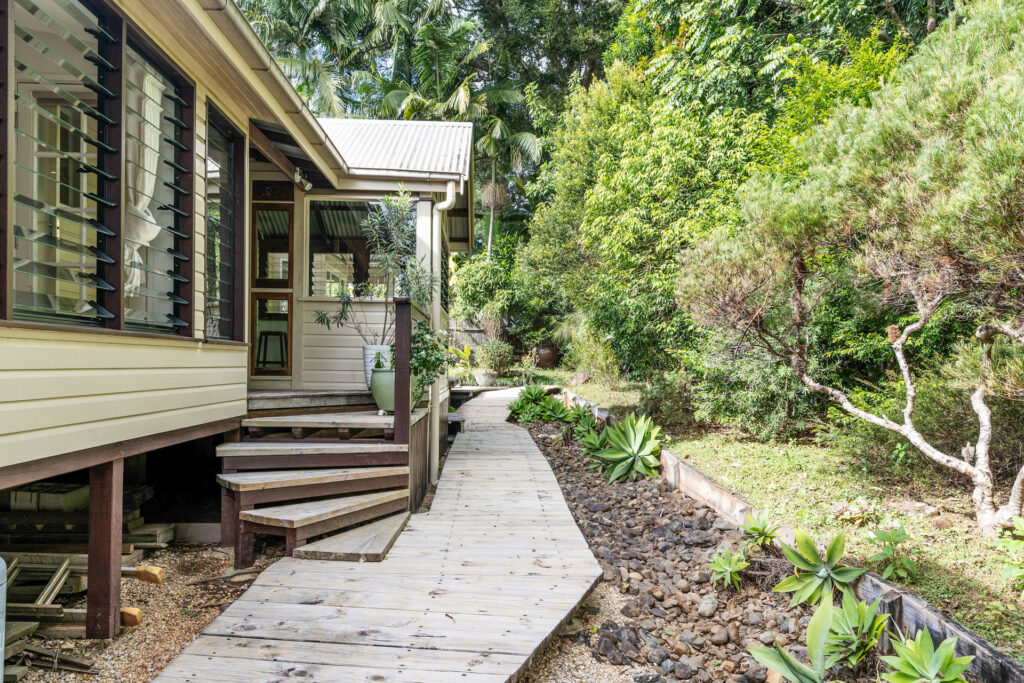 Sold - 7 Palm-Lily Crescent - New Property in Bangalow - Real Estate by McGrath 