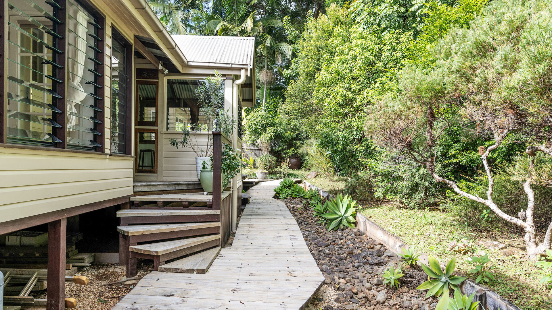 Sold - 7 Palm-Lily Crescent - New Property in Bangalow - Real Estate by McGrath 