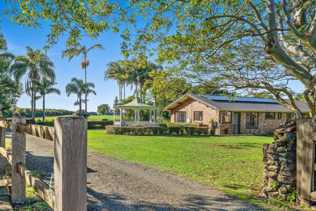 Sold - 609 Fernleigh Road - New Property in Fernleigh - Real Estate by Adriano Talone