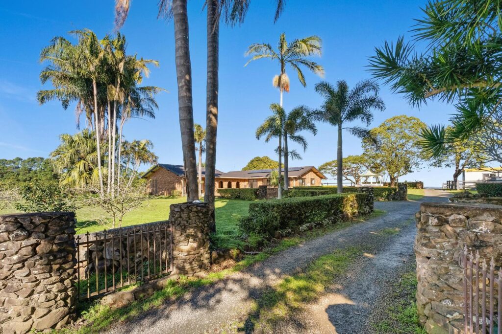Sold - 609 Fernleigh Road - New Property in Fernleigh - Real Estate by Adriano Talone