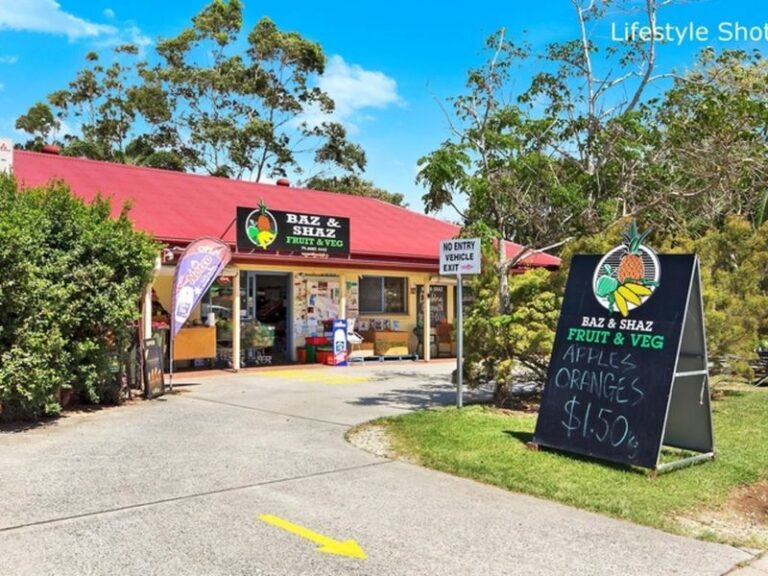 Sold - 5 Mahr Place - New Property in SUFFOLK PARK - Real Estate by Ollie Charkos