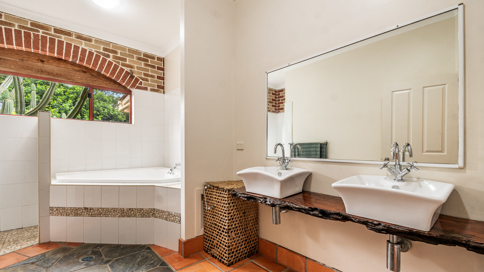 Sold - 3 Cooloola Avenue - New Property in Lennox Head - Real Estate by Mal Hamblin