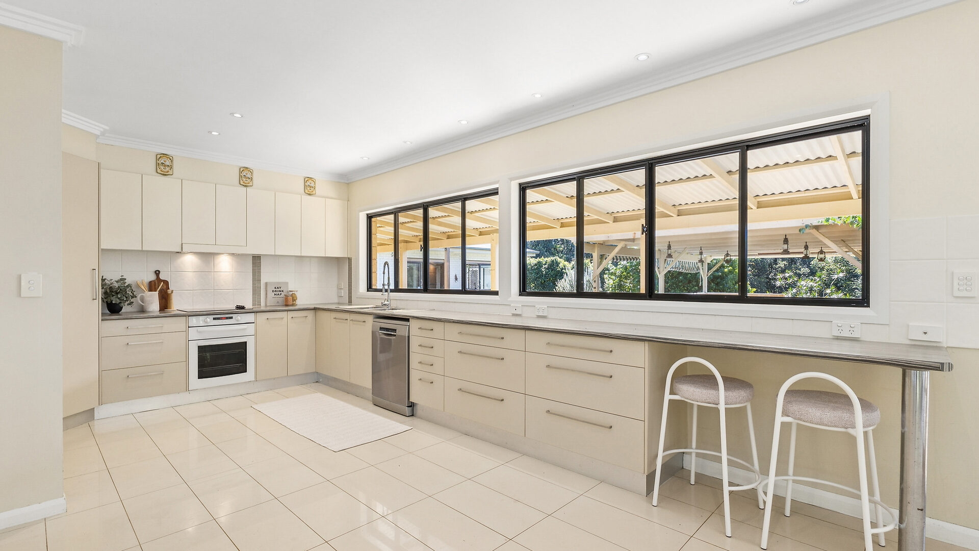 Sold - 137 Willowbank Drive - New Property in Alstonvale - Real Estate by Bill Johnston