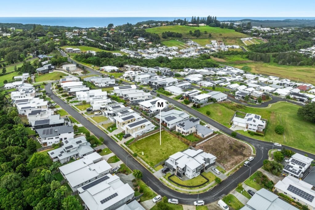 Sold - 21 Sunray Crescent - New Property in Lennox Head - Real Estate by Mal Hamblin