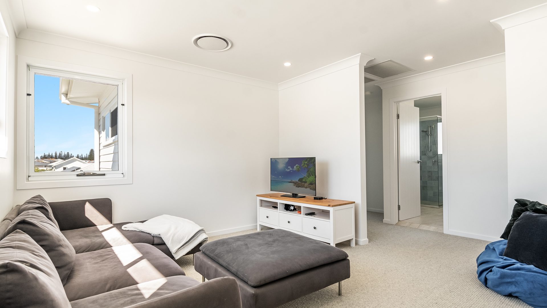 Sold - 4 Seaside Avenue - New Property in Skennars Head - Real Estate by Jason Crethar