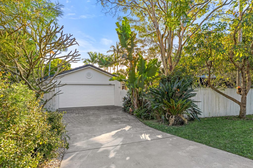 Sold - 10 Armstrong Street - New Property in Suffolk Park - Real Estate by Ian Daniels