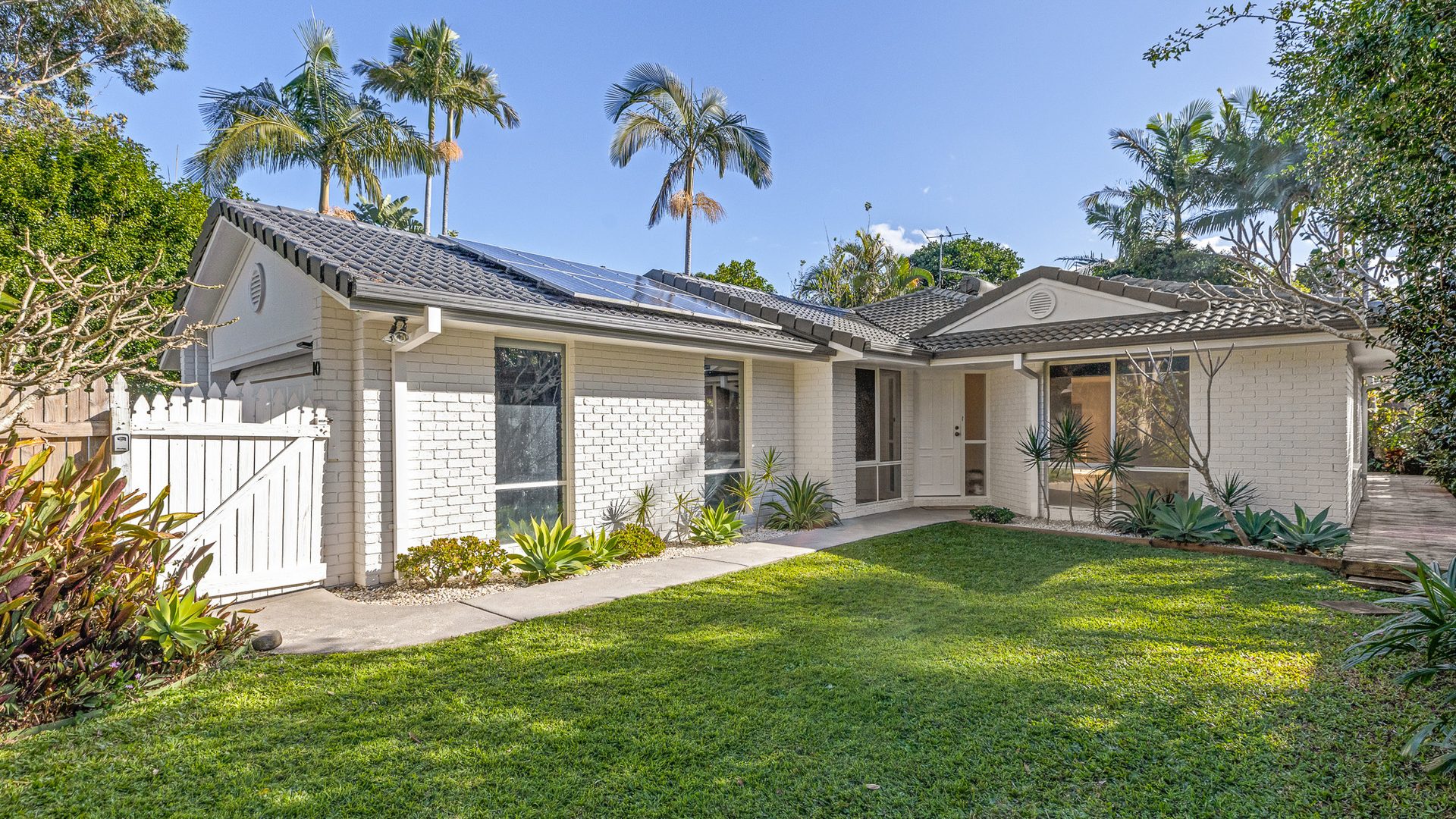 Sold - 10 Armstrong Street - New Property in Suffolk Park - Real Estate by Ian Daniels