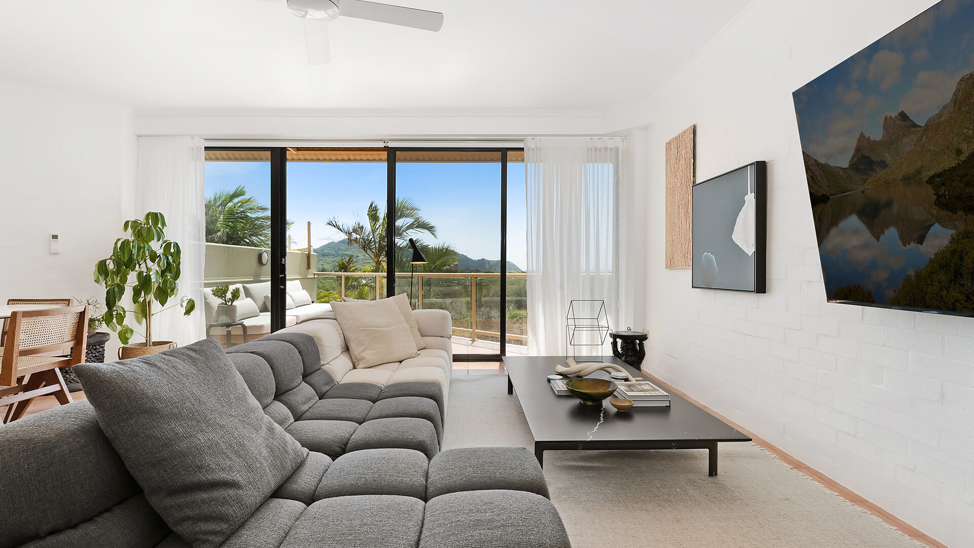 Sold - 2/3 Milne Street - New Property in Byron Bay - Real Estate by Ollie Charkos