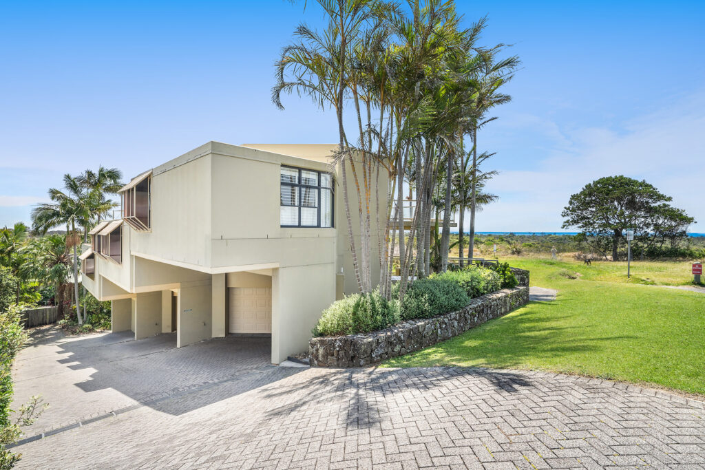 Sold - 2/3 Milne Street - New Property in Byron Bay - Real Estate by Ollie Charkos