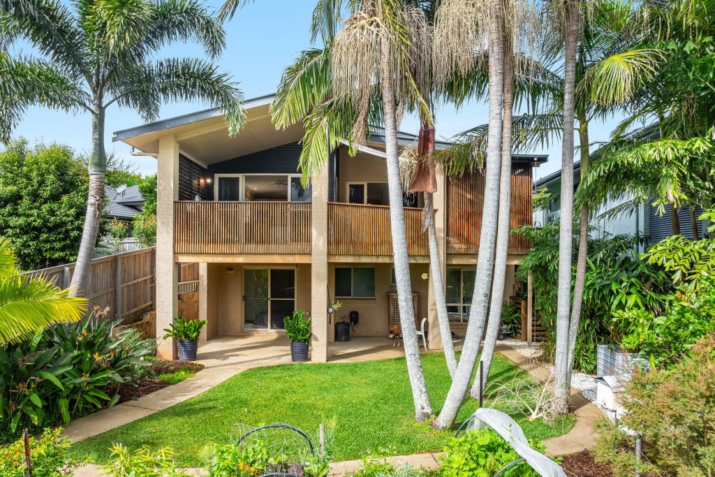 Sold - 2/1 Fox Valley Way - New Property in Lennox Head - Real Estate by Graham Houston