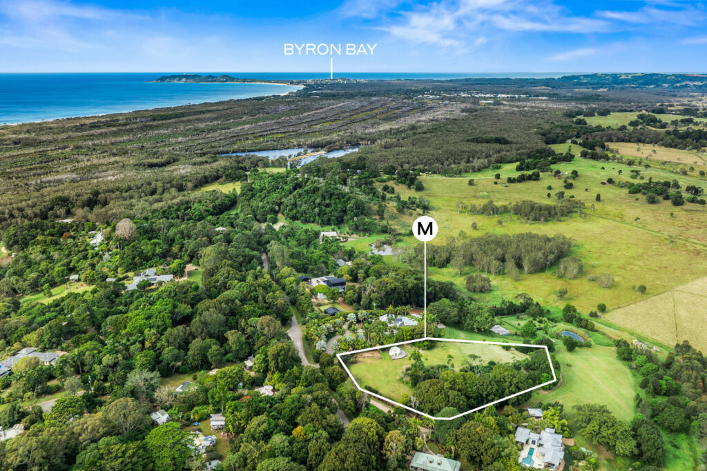 Sold - 128 Grays Lane - New Property in Tyagarah - Real Estate by Ollie Charkos