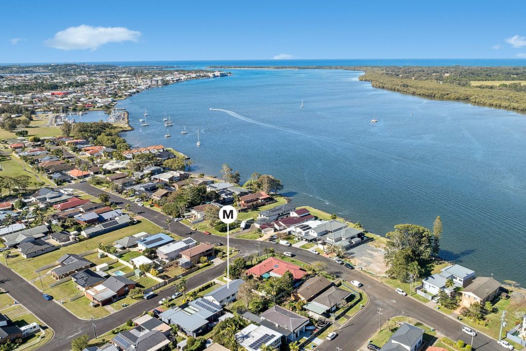 Sold - 4 Oakland Avenue - New Property in West Ballina - Real Estate by Glenn Mills Sarah Sommerfeld