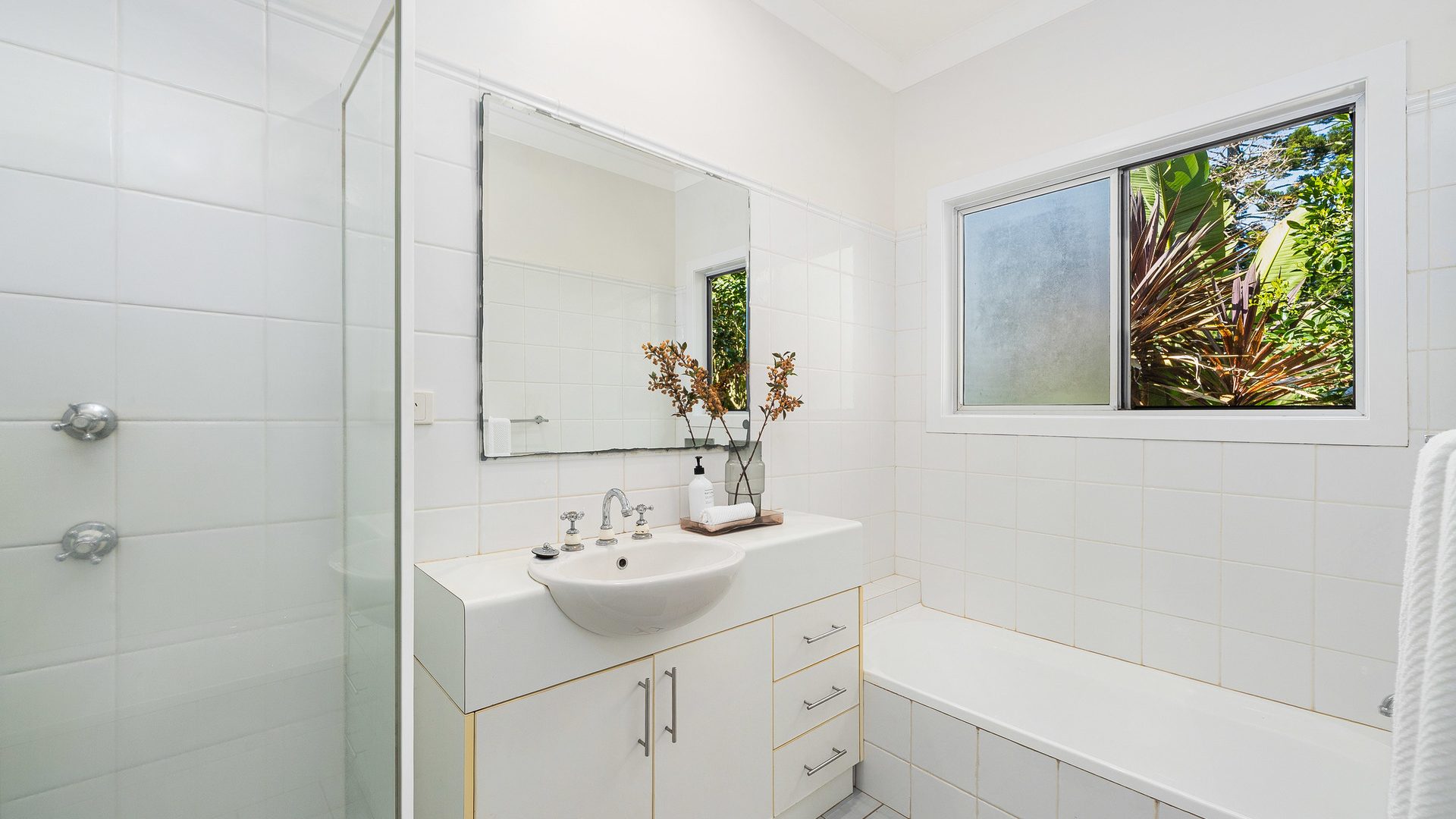 Sold - 796 Boatharbour Road - New Property in Eltham - Real Estate by Bill Johnston