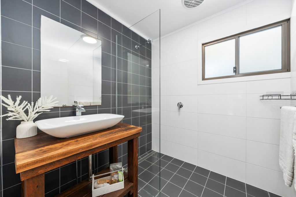 Sold - 4 MacKay Street - New Property in Byron Bay - Real Estate by Ian Daniels