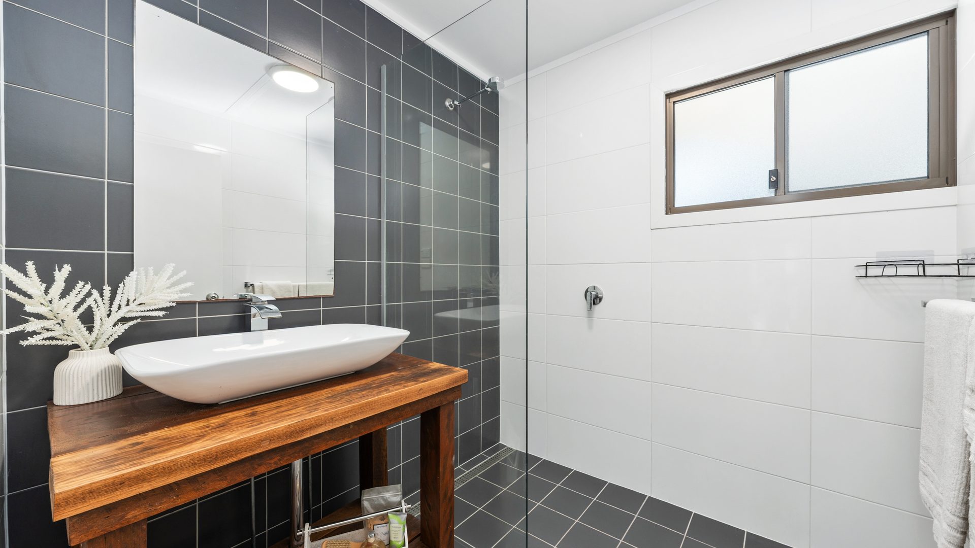 Sold - 4 MacKay Street - New Property in Byron Bay - Real Estate by Ian Daniels