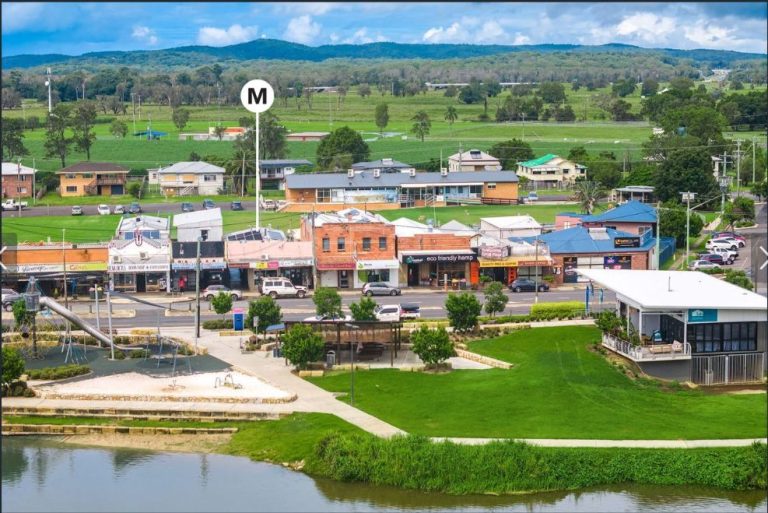 Buy - 111 River Street - New Property in Woodburn - Real Estate by Adam & Maxine Gaiter