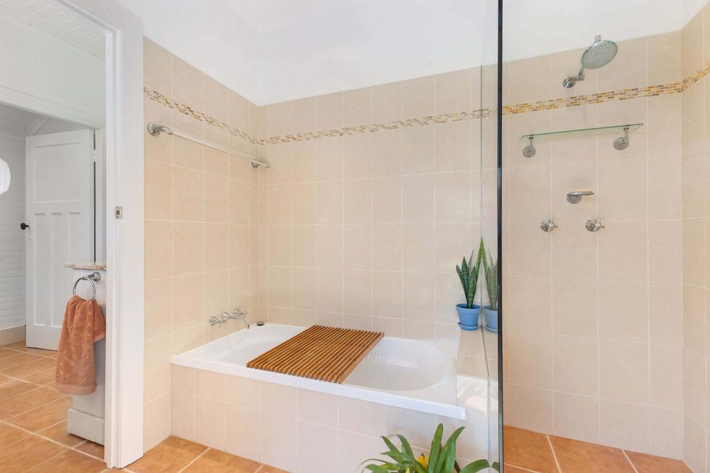 Sold - 1 Taylor Road - New Property in Chilcotts Grass - Real Estate by Bill Johnston