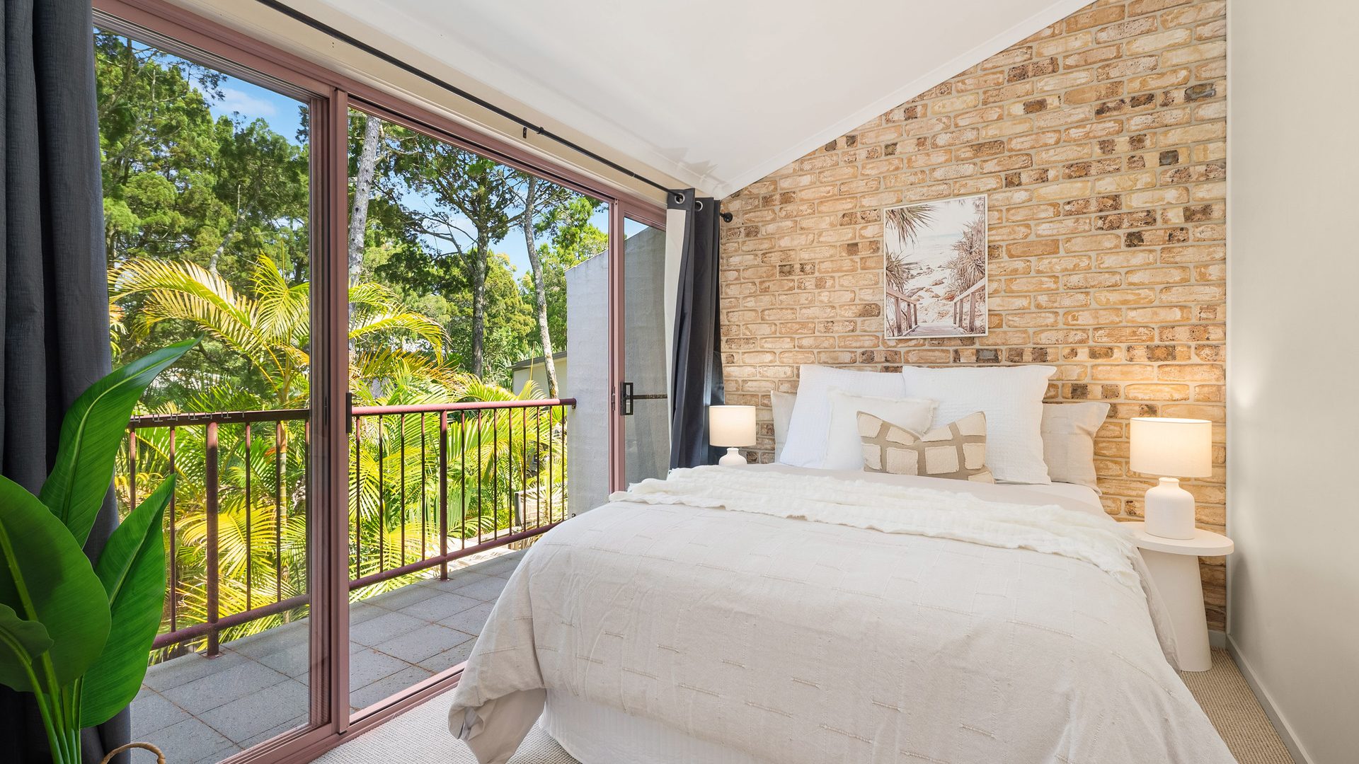 Sold - 2/42-44 Armstrong Street - New Property in Suffolk Park - Real Estate by Ian Daniels