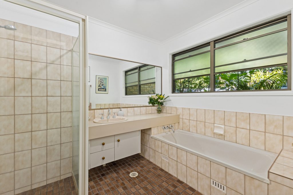 Sold - 5 Daydream Court - New Property in Goonellabah - Real Estate by Bill Johnston