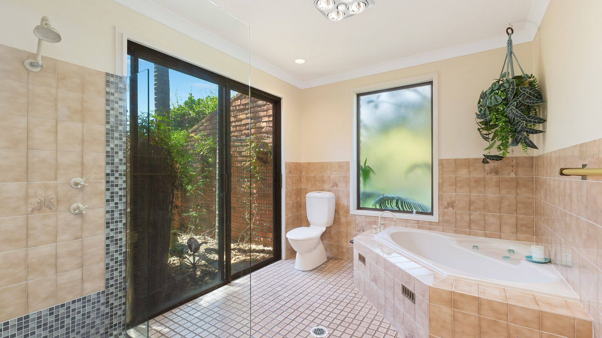 Sold - 31 Castle Drive - New Property in Lennox Head - Real Estate by Adam & Maxine Gaiter