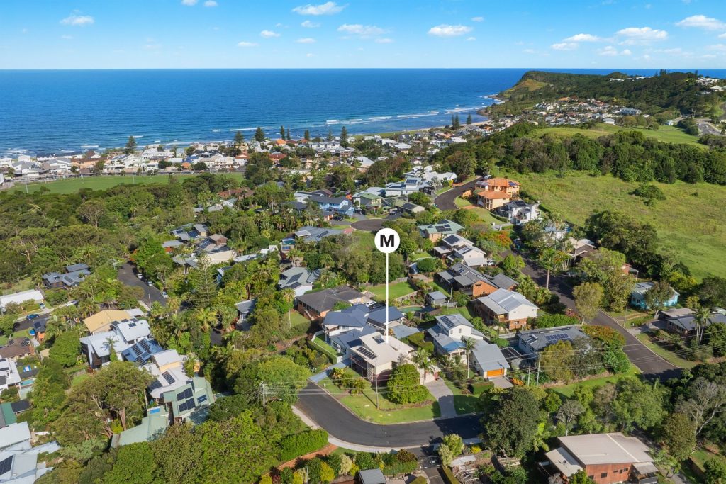 Sold - 1/1 Sunrise Crescent - New Property in Lennox Head - Real Estate by Mal Hamblin & James Aubusson